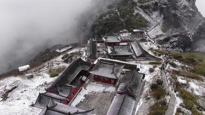 贵州梵净山5A景区雪景航拍