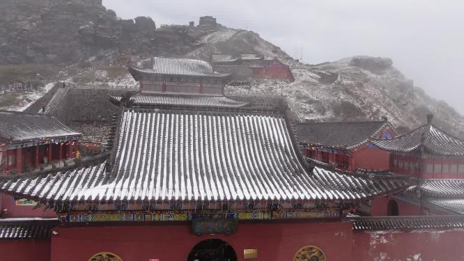 贵州梵净山5A景区雪景航拍