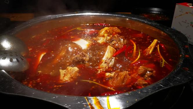 重庆麻辣火锅美食实拍