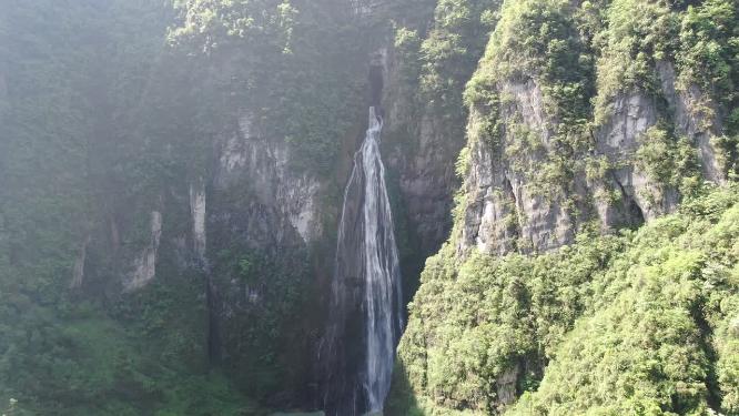 自然风光大山深处悬崖瀑布流水航拍