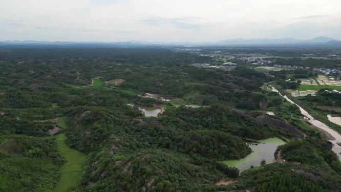 航拍丹霞地貌山川丘陵