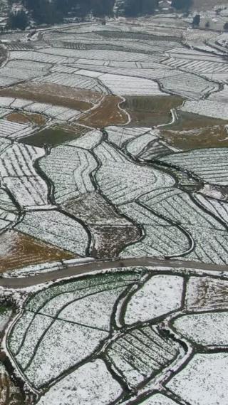 航拍农业种植农田冬天雪景