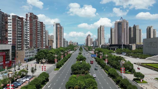 航拍江西抚州城市风光蓝天白云高楼建筑