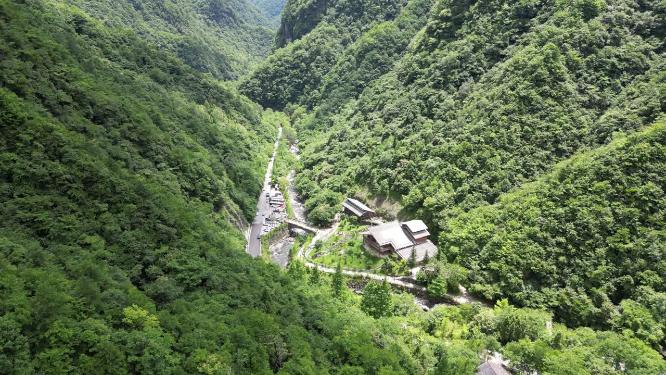 湖北神农架5A景区官门山