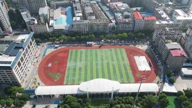 湖北襄阳保康县体育馆航拍