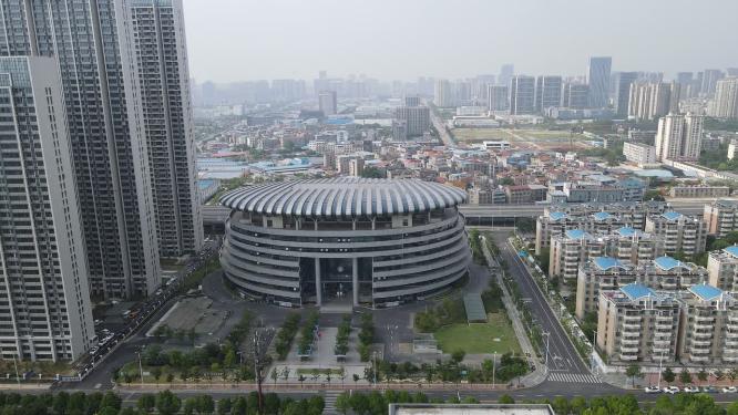 航拍湖北襄阳市民中心
