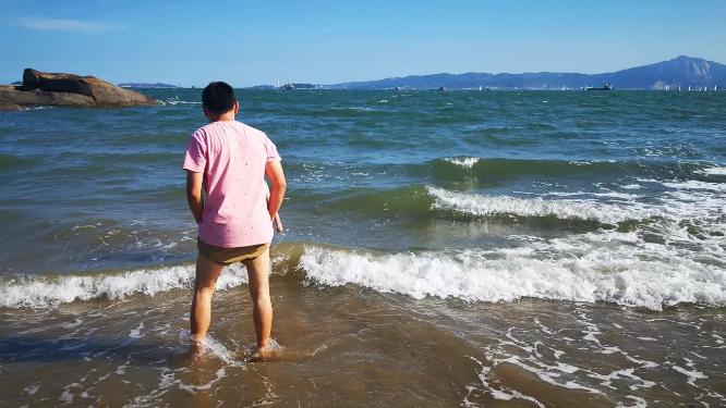 大海海浪沙滩风景