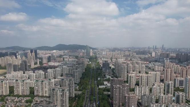 江苏无锡城市蓝天白云天际线航拍