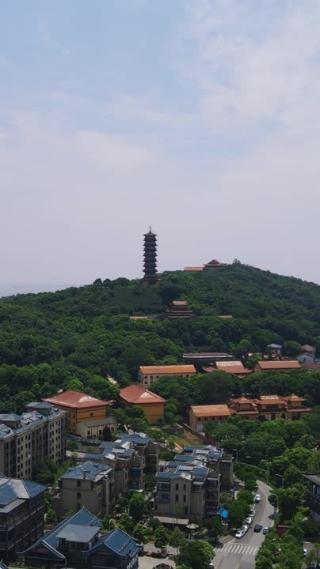 湖南岳阳圣安寺竖屏航拍