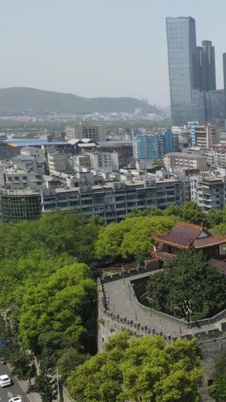 湖南长沙天心阁城市风光竖屏航拍