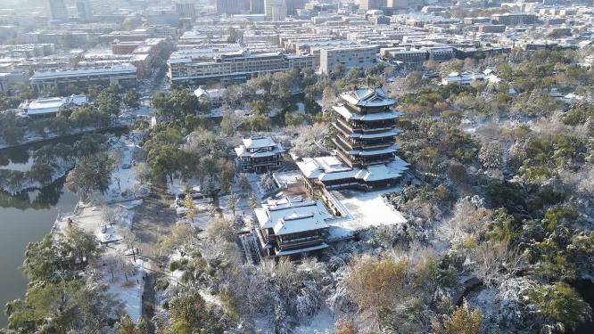 山东济南大明湖冬天雪景航拍