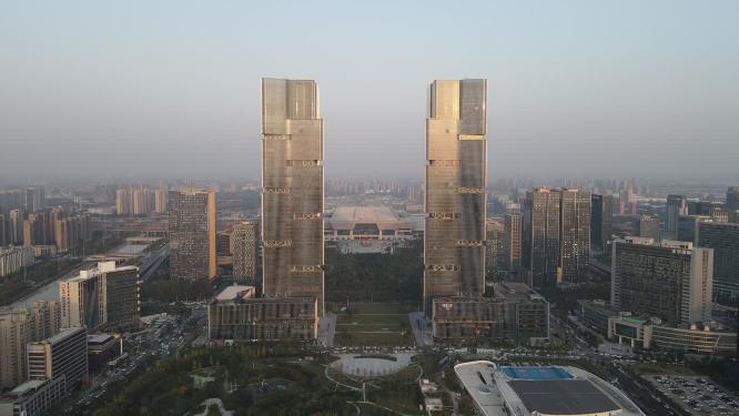 河南郑州绿地双子塔地标建筑航拍