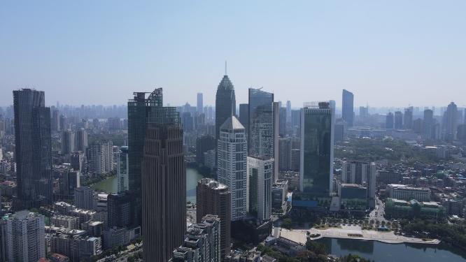 湖北武汉城市密集商务建筑航拍