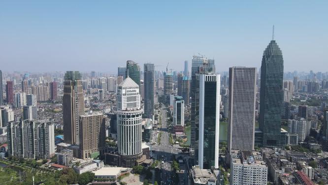 湖北武汉城市密集商务建筑航拍