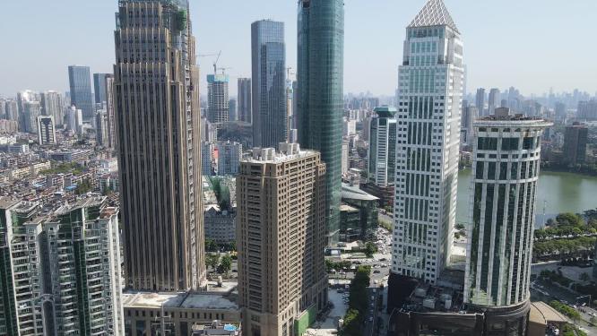 湖北武汉城市密集商务建筑航拍