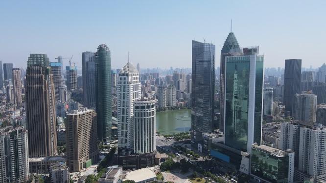 湖北武汉城市密集商务建筑航拍