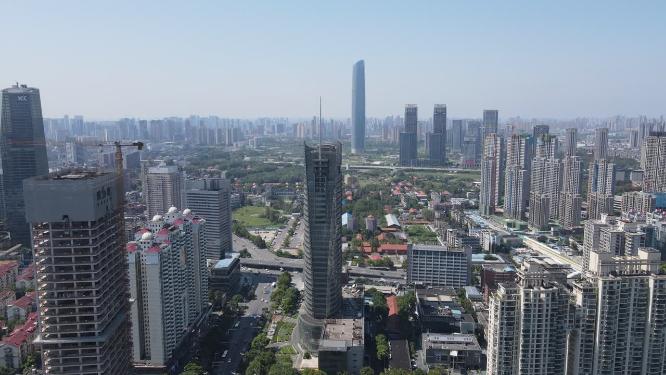 湖北武汉城市密集商务建筑航拍
