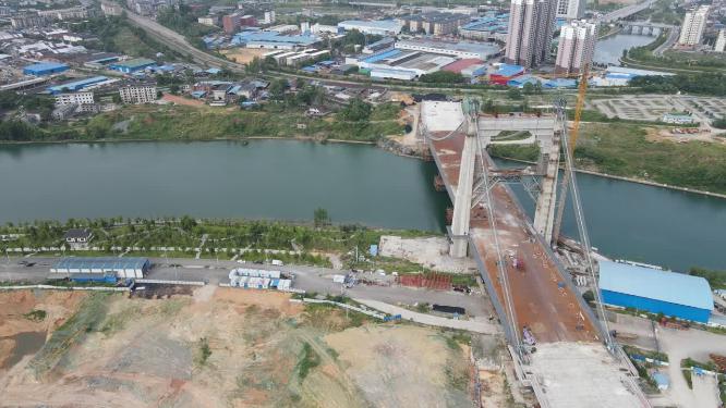 城市在建跨河大桥航拍