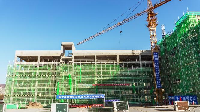 建筑工地拆除架子管延时空镜