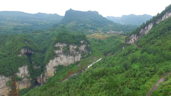 龙山