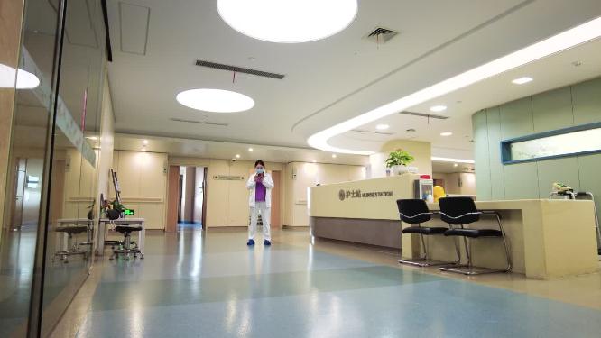 住院部医院医生接待病人咨询人流延时摄影