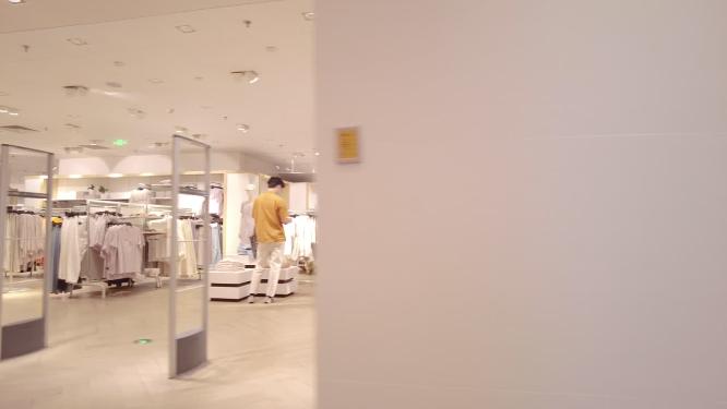 女装店铺门口空镜头
