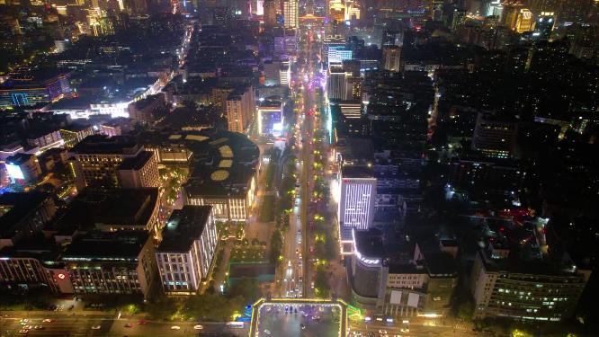 杭州西湖龙翔桥夜景车流延时摄影
