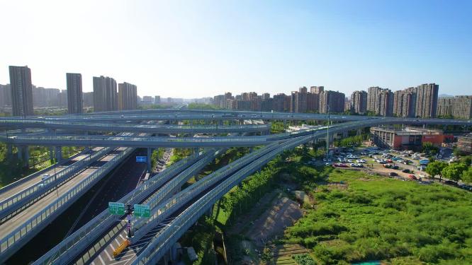 杭州钱塘快速路立交桥汽车车辆车流视频素材9