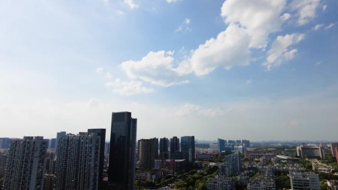 城市蓝天白云延时摄影视频素材7