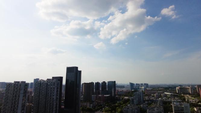 城市蓝天白云延时摄影视频素材9