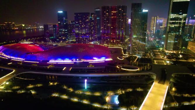 杭州滨江奥体中心杭州之门夜景航拍