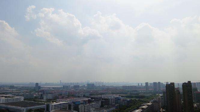 杭州钱塘新区蓝天白云城市美景航拍延时摄影