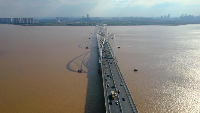 杭州钱塘江九堡大桥江边风景视频素材航拍