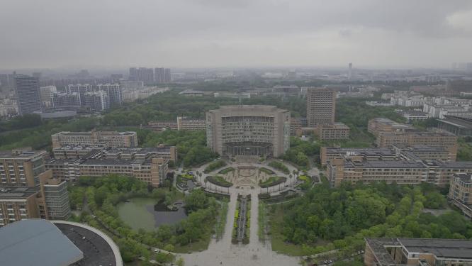 浙江理工大学校园大门口俯瞰