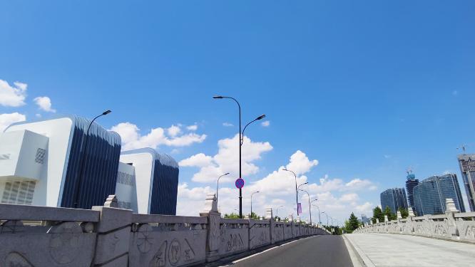 马路过桥特写