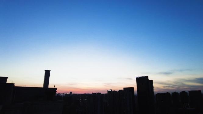 城市夜幕降临时分日转夜风景延时摄影视频素材