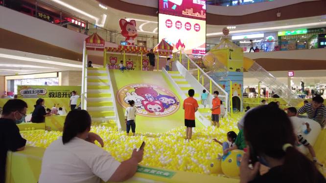 商场儿童游乐园视频素材
