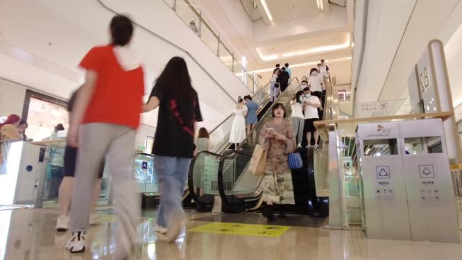 商场电梯逛街购物人流延时摄影