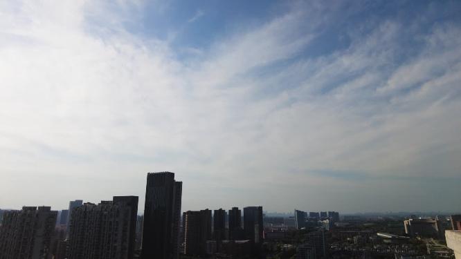 城市蓝天白云延时摄影自然风景视频素材