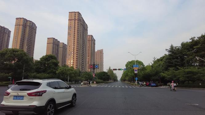 杭州下沙沿江街景