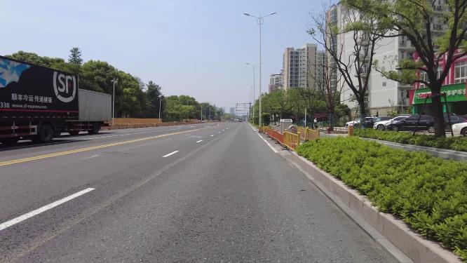 马路司机视角