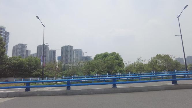 城市高架桥风景