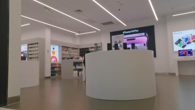 手机数码店铺人流延时摄影4