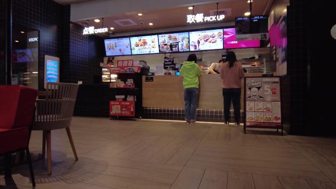 肯德基点餐服务员