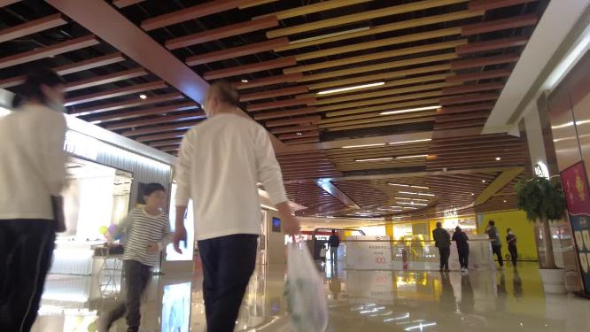 地下商场商铺逛街购物人流延时4