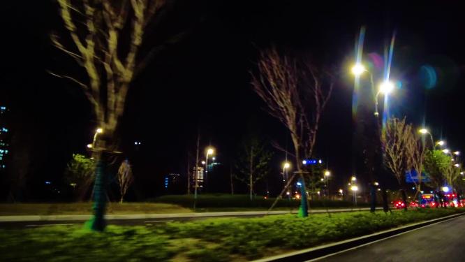 城市马路夜景汽车窗外的风景视频素材4