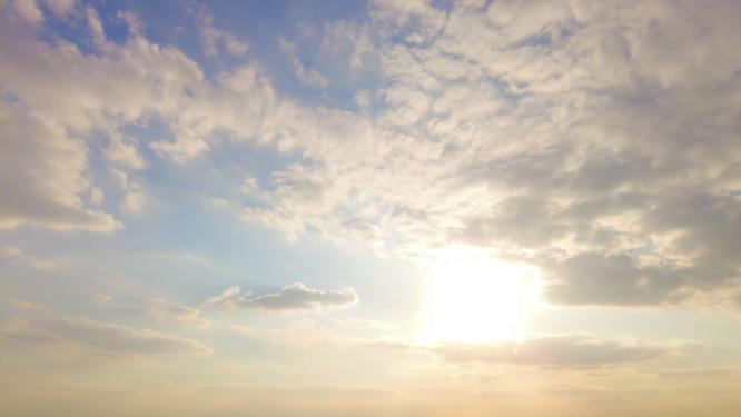 夕阳西下蓝天白云延时风景视频素材9