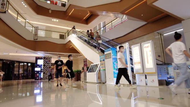 大型商场逛街人群人流延时摄影