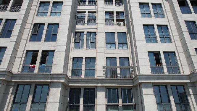 小区楼房楼层特写视频素材
