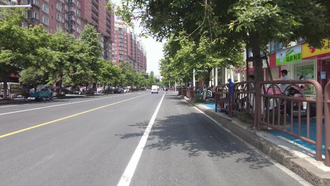 城市街道空镜头